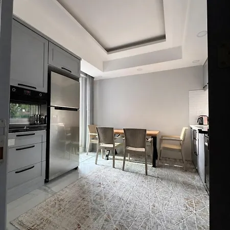 Mavikentte Oezel Havuzlu Villa Kumluca